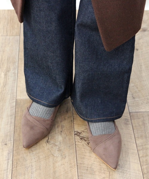 Fin（フィン） パンプス ポインテッドトゥ切換えフラットシューズ「低