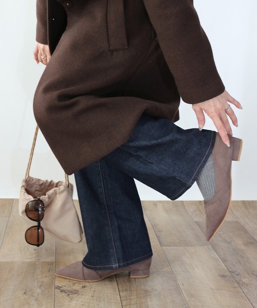 フィン（Fin）/【低反発スポンジ入り】ポインテッドトゥパンプス Fin（フィン） パンプス ポインテッドトゥ切換えフラットシューズ「低