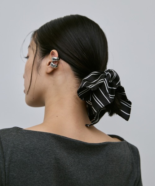 ダークグレー ストライプ シュシュ ダークグレー ストライプ柄 シュシュ