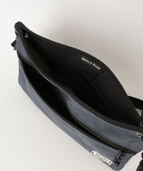 「Herschel Supply」 ワンポイントショルダーバッグ - ブルー メンズ_画像4