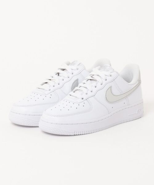 新品 ナイキ ウィメンズ エアフォース1 ‘07 SE 白 25cm NIKE（ナイキ） エアフォース1 スニーカー W AIR FORCE 1 '07 SE