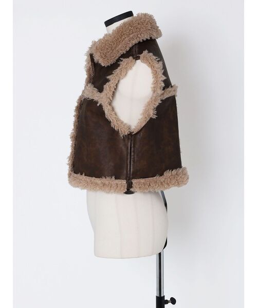 ベスト 「VEQUM」SHORT FAKE MOUTON VEST レディース : 76491333 
