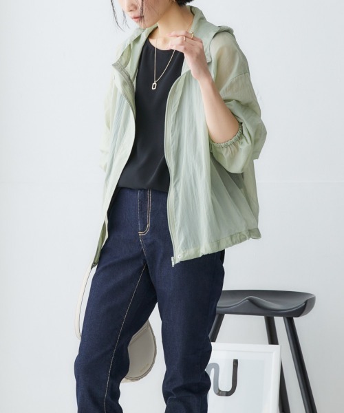 b2732【ニーム】レディース　ブルゾン　ハイネック　無地　ベージュ　綿　M メゾンブリーズ MAISON BREEZE アシンメトリー 胸あきニット