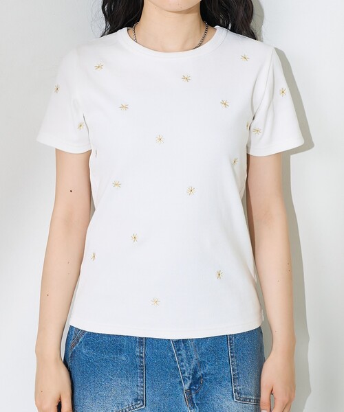 【美品】Dior 花柄　デニムローズ　刺繍　Tシャツ　半袖　白 2025年最新】Christian Dior 柄・デザイン：花柄 Tシャツの人気