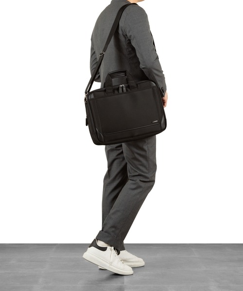 World Traveler ビジネスバッグ クラトス A4サイズ収納可能 14inchPC