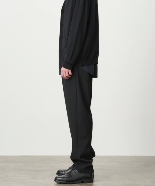 ATON ブラック カーゴパンツ サイズ04 ATON ブラック カーゴパンツ サイズ04