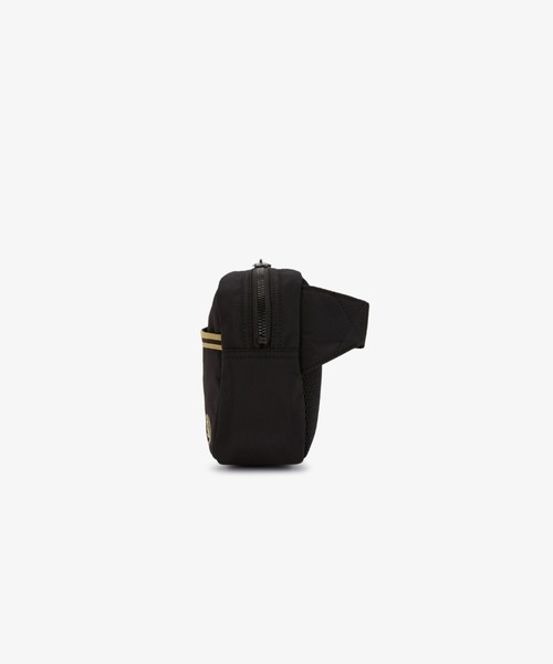 FRED PERRY（フレッドペリー） ショルダーバッグ Tipped Tape