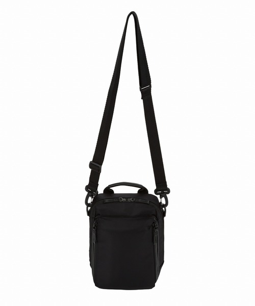 美品！！ショルダーバッグ ブラック// ace. ショルダーバッグ メトレクス 4L 軽量 19111 メンズ : ZOZOTOWN
