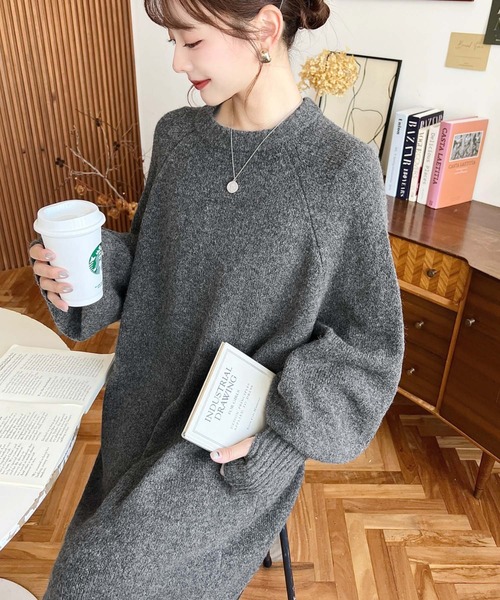 moment+ ワンピース 指ぬきボリュームスリーブミックスニットロング