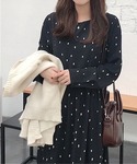 ワンピース 「サイズあり」ドット柄 フリルオー...の詳細画像1