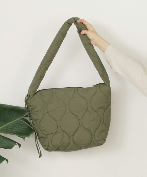 ROOP TOKYO ショルダーバッグ バッグ キルティングショルダー