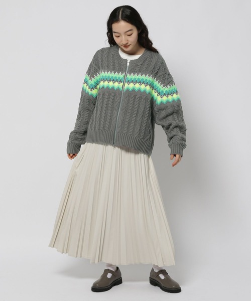 niko and... バックロゴカーディガン 堂々のランキング1位！【niko and 】後ろ姿がカワイイ！「ロゴ