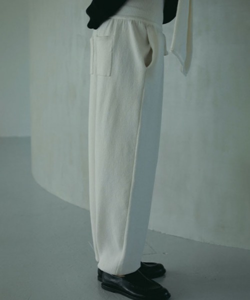 【新品】25SS ETRE TOKYO リネンスムースニットパンツ ベージュ　M リネンスムースニットパンツ(S OFF WHITE): ボトムス │ ETRE