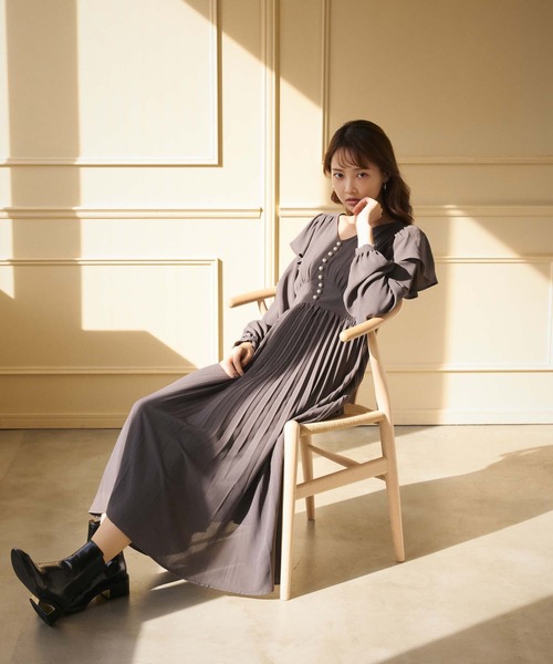 【美品✨】グッチ　ワンピース　パールボタン　ソーホー　フリル　リボン　近年　濃紺 美品✨】グッチ ワンピース パールボタン ソーホー フリル リボン 近年