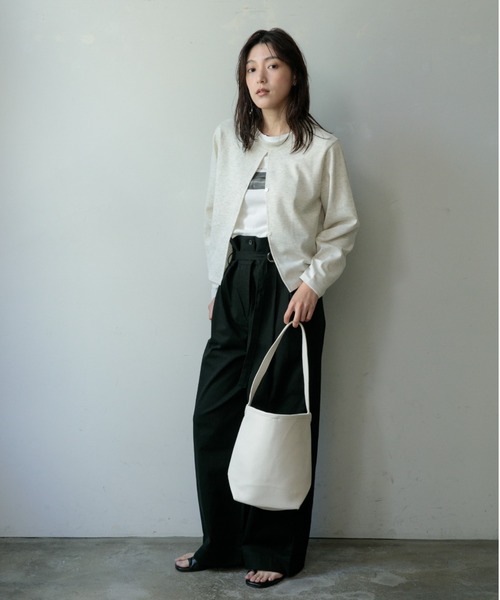 tシャツ AGAWD センタースリットプルオーバー　 レディース AGAWD tシャツ センタースリットプルオーバー レディース