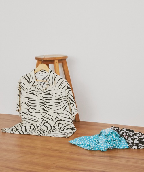 「MERLOT」 半袖シャツ FREE グリーン系その他 レディース_画像2