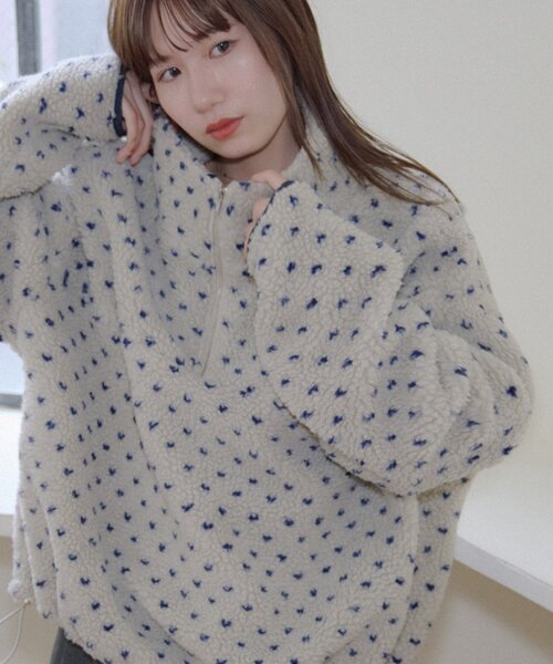 Discoat（ディスコート） tシャツ 「umm.」柄アソートボアハーフZIP 