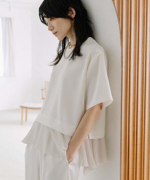 MARECHAL TERRE☆リブチュールトップス☆白☆未使用 MARECHAL TERRE（マルシャルテル） tシャツ 半袖 裾フリルデザイン