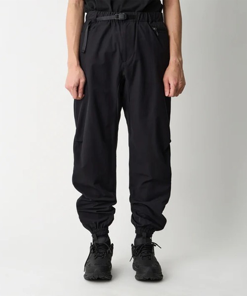 パンツ 「White Mountaineering / ホワイトマウンテニアリング」KNEE TUCK JOGGER PANTS メンズの画像