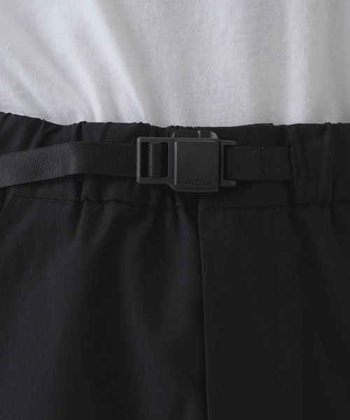 パンツ 「White Mountaineering / ホワイトマウンテニアリング」KNEE TUCK JOGGER PANTS メンズの画像
