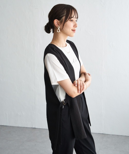 ikka（イッカ） ベスト ジレ ノーカラーサイドベルトジレ レディース