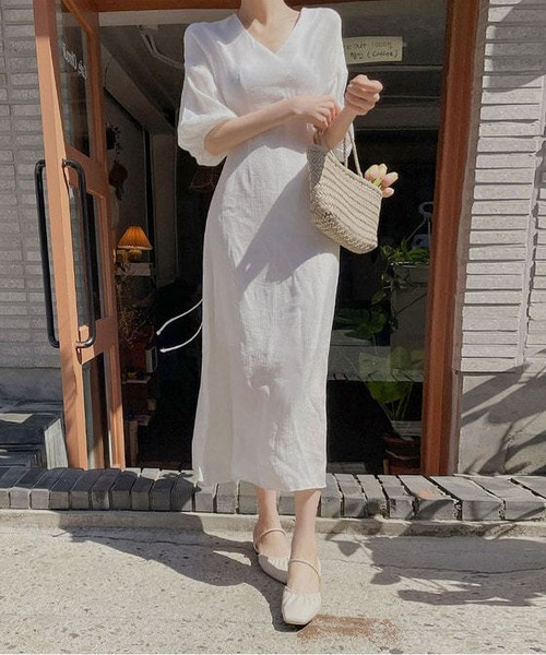 MACHATT ホワイト Vネック パフスリーブ ロングワンピース MAISON DE THERESE（メゾン ド テレーズ） ワンピース 半袖 Vネック