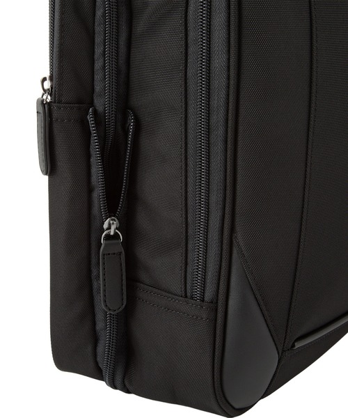 World Traveler ビジネスバッグ クラトス B4サイズ収納可能 15.6