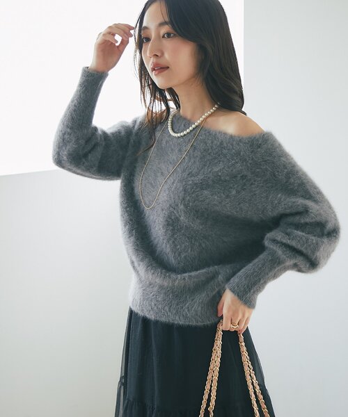 【美品】ヘアリーウールカシミヤ混オフショルニット ラブティックボンボン 今期完売ラブティックボンボン新品ヘアリーウールカシミヤ混オフショル