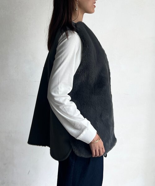 新品同様✩日本製✩本物✩ムートン✩ジレ✩ベスト✩ファーベスト✩リバーシブル Chez toi（シェトワ） ベスト ジレ ムートン×ファーベスト レディース