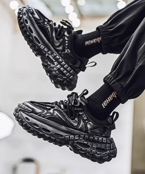 A'gem 9（エージェムナイン） スニーカー A'GEM/9 × .kom 「select