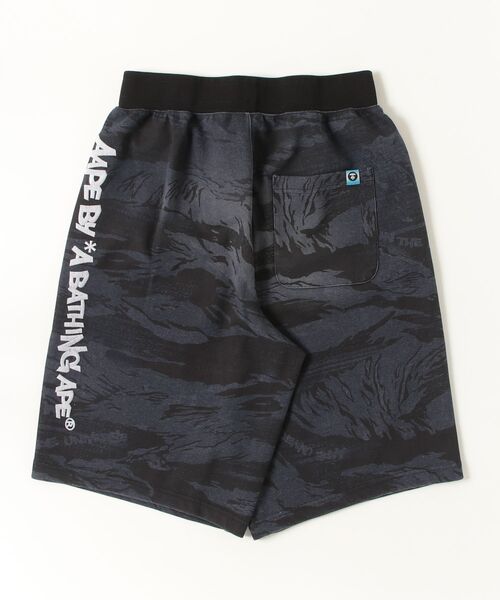 AAPE BY A BATHING APE（エーエイプバイアベイシングエイプ