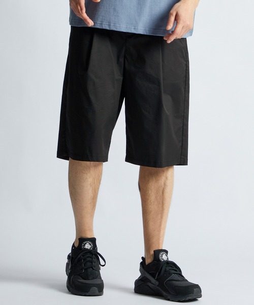 LANVIN en Bleu ハーフパンツ ワイドパンツ パンツ 短パン ワンタック