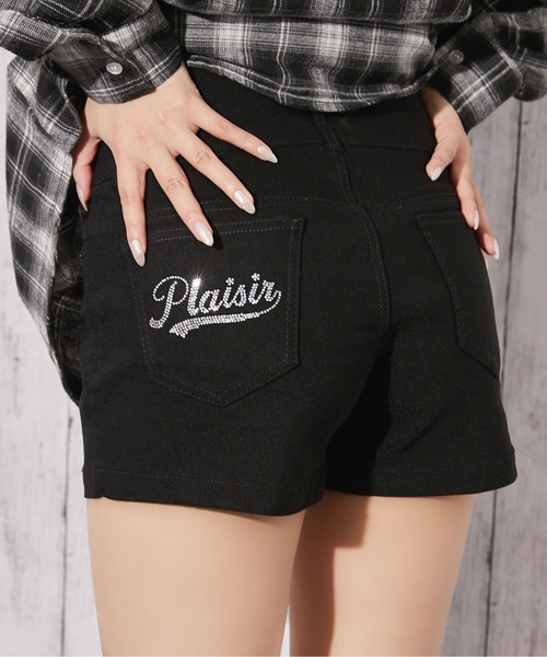 STONE  ロゴパッチショートパンツ パンツ 「3つボタン・ラインストーンロゴ」ショートパンツ／ストリート パンツ