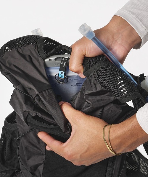 SALOMON（サロモン） デイバック リュック 「SALOMON」ACTIVE SKIN 12
