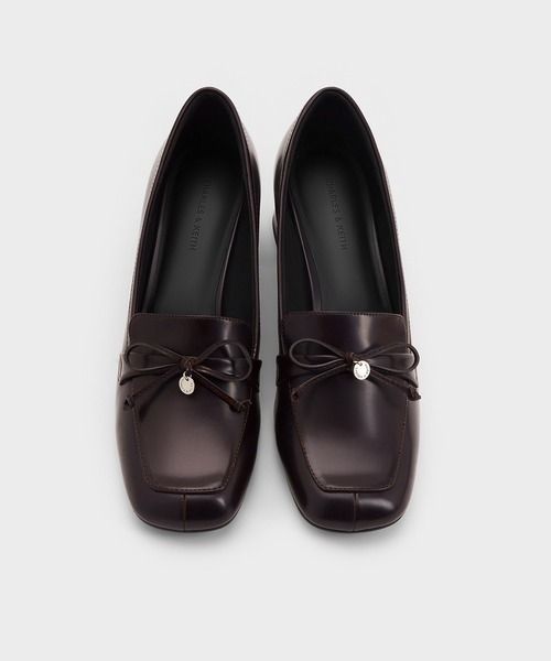 CHARLES ＆ KEITH（チャールズ&キース） ローファー サークルチャーム