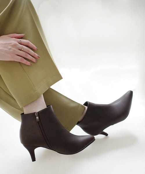 AmiAmi（アミアミ） ブーツ サイドファスナー付きシンプルショート