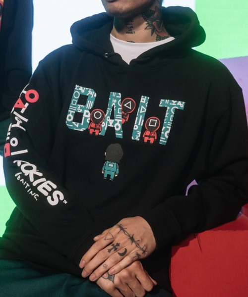 47 割引m メンズ Mサイズ相当 L メンズ Lサイズ相当 Xl メンズ Xlサイズ相当 Xxl メンズ 2xlサイズ相当 ブラック種類豊富な品揃え パーカー Bait Kokies イカゲーム Bait Logo Hoodie 217 Sqd Prk 001 トップス メンズファッション ファッションm