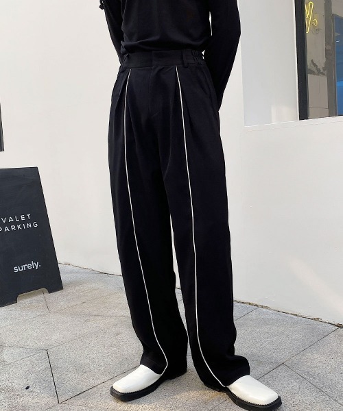 スラックス　M Shoowtime スラックス センターパイピンクスラックスパンツ