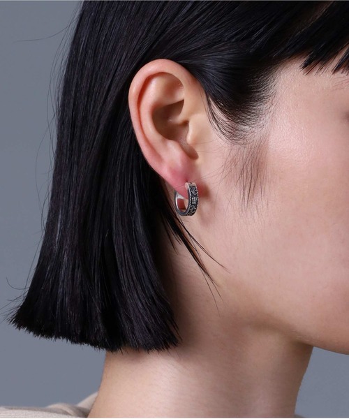 LION HEART（ライオンハート） ピアス “HOWL”クロッシングピアス