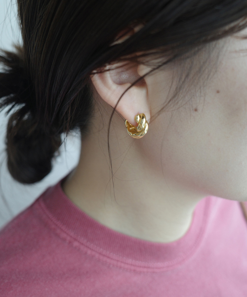 SHASHI ピアス SHASHI/シャシ ウェーブフープピアス SH-E533