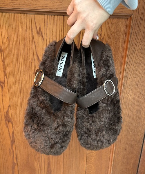 みるきー】プードルファーベルトパンプス LACーVERT パンプス ベルト