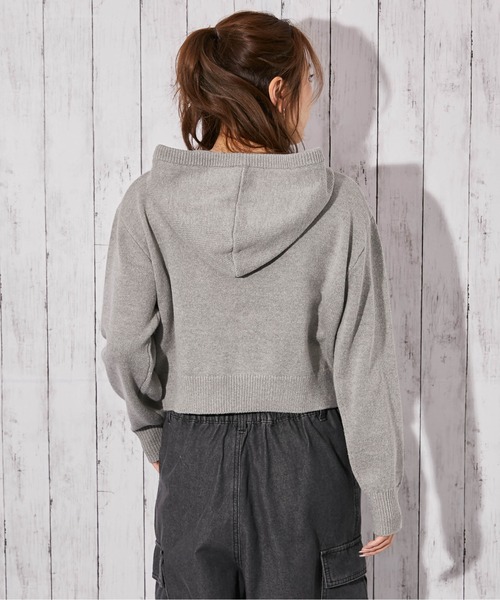 ニット セーター 「スター柄×ロゴジャガード」ショート丈ニットZIP