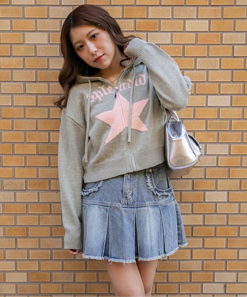 ニット セーター 「スター柄×ロゴジャガード」ショート丈ニットZIP