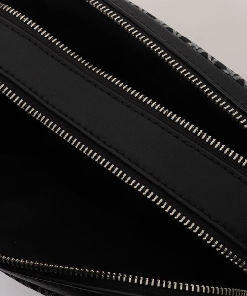 新品☆MICHAEL KORS ショルダーバッグ　ブラック　ジャガード MICHAEL KORS（マイケルコース） ショルダーバッグ バッグ BRYANT