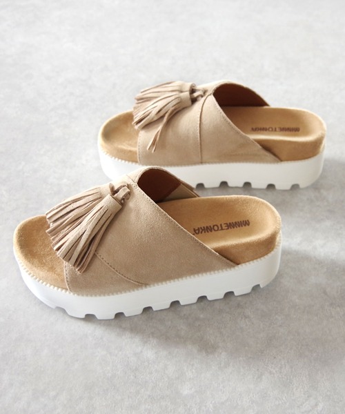 「Minnetonka」 フラットサンダル 8 ブラック レディース_画像4