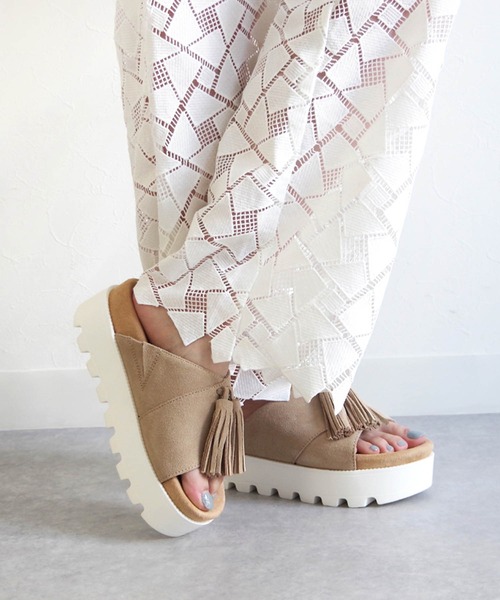 「Minnetonka」 フラットサンダル 8 ブラック レディース_画像7