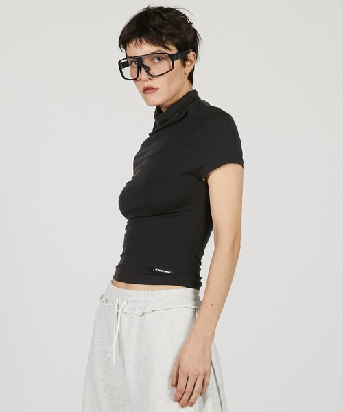 【 prank project】coldshoulder top Cold Shoulder Top