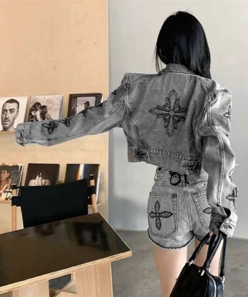 ViViDAY セットアップ 「上下2点セット」デザイン十字架デニム