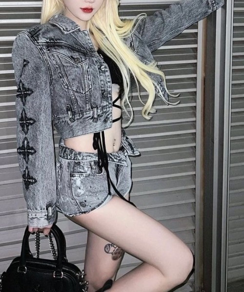 ViViDAY セットアップ 「上下2点セット」デザイン十字架デニム