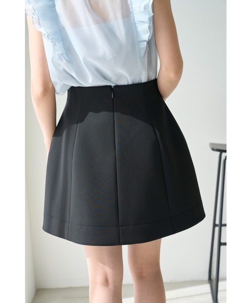 SNIDEL 構築スカショーパン　黒 構築スカショーパン(ショートパンツ)｜パンツ｜SNIDEL